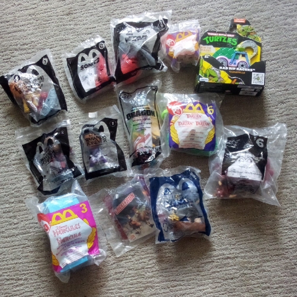Toy Bundle Wakanda Forever, Thor, Sonic, Set Of 15 Unopened
